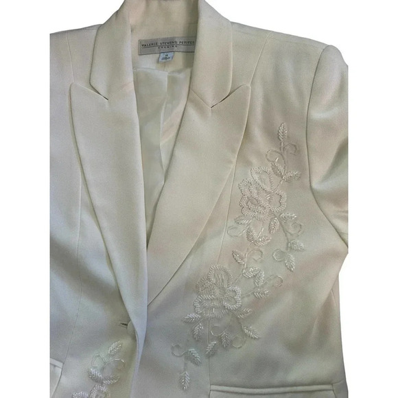 NWT‎ Valerie Stevens Evening Women's White One Button Embroidered Jacket Size 8P - Picture 11 of 13